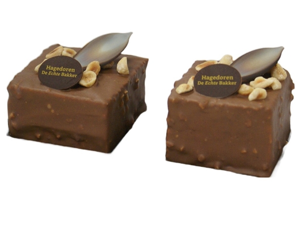 Hazelnoot creme carree