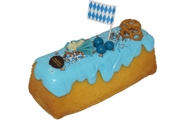 Oktoberfest drip cake